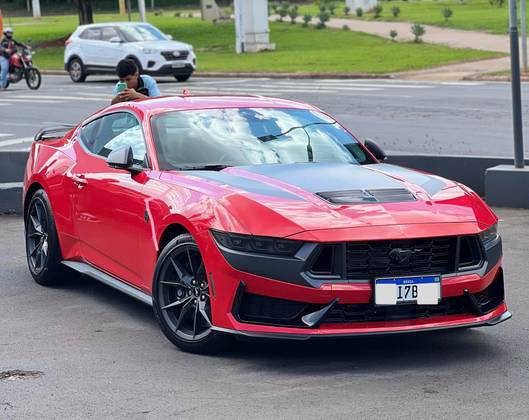 FORD MUSTANG 5.0 V8 GASOLINA DARK HORSE SELECTSHIFT FORD MUSTANG 5.0 V8 GASOLINA DARK HORSE SELECTSHIFT